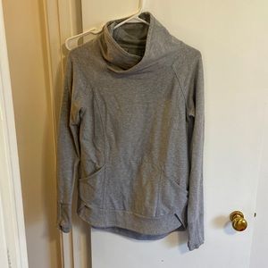 Athleta Sweatshirt. Size XS. Gray.